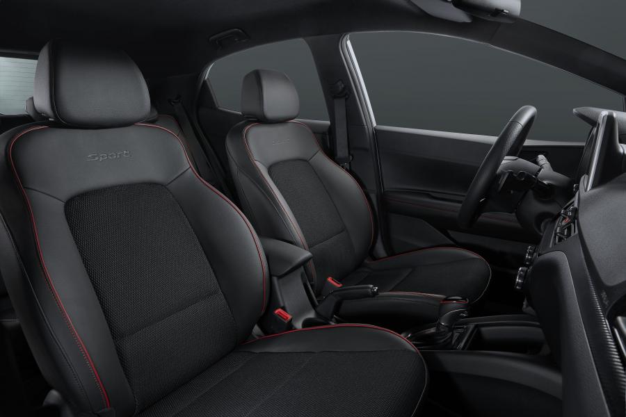 Интерьер Hyundai HB20 Sport 2020 года  (фото 3 из 7)